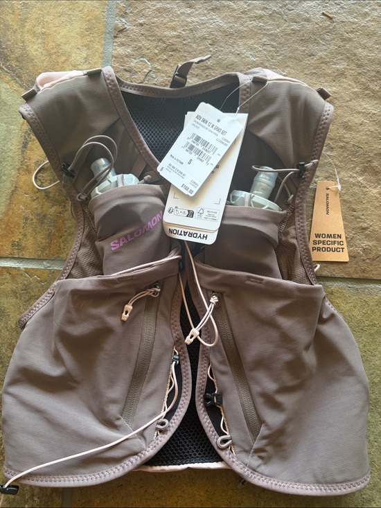 Salomon Accessories - Salomon Women's Brown Hydration Running Vest with Blue Bottles